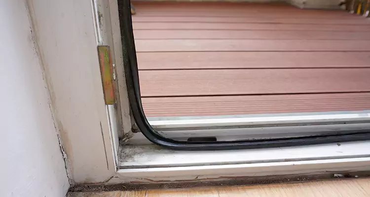 Patio Door Weatherproofing Installation in The Acreage, FL