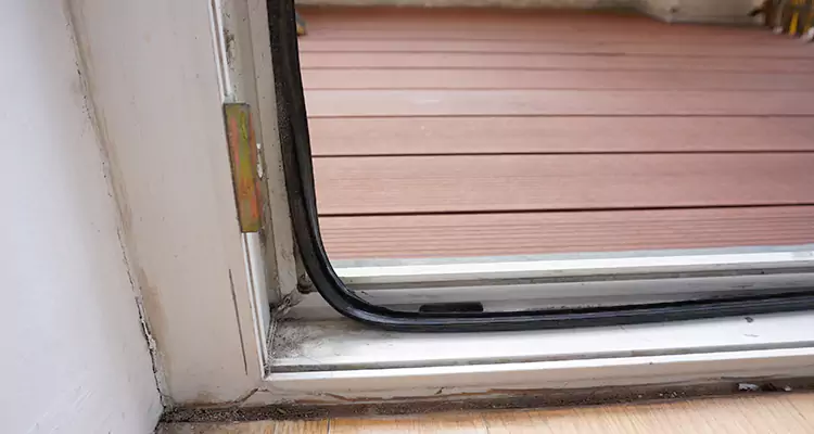 Why Choose Us for Leaking Sliding Glass Door Repair in The Acreage, FL?