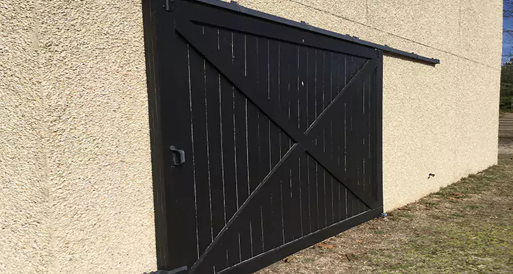 Sliding Barn Door Stuck Maintenance in The Acreage, FL